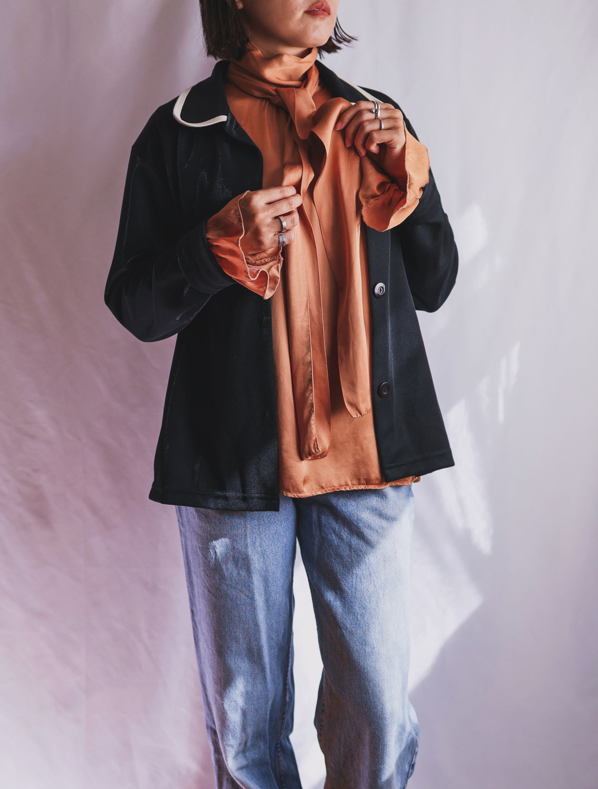【sizeM】1990’s Viscose Bow Tie Blouse（Made In Italy）