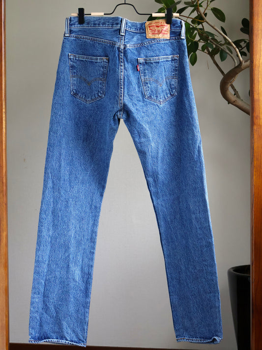 Levi's 501 Medium Wash Straight Denim Made in Mexico