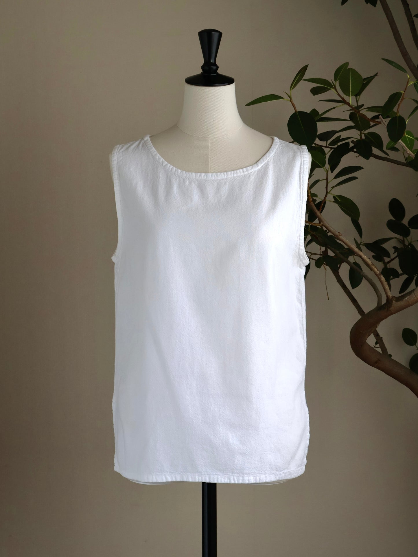 Side Slit Cotton Sleeveless Top
