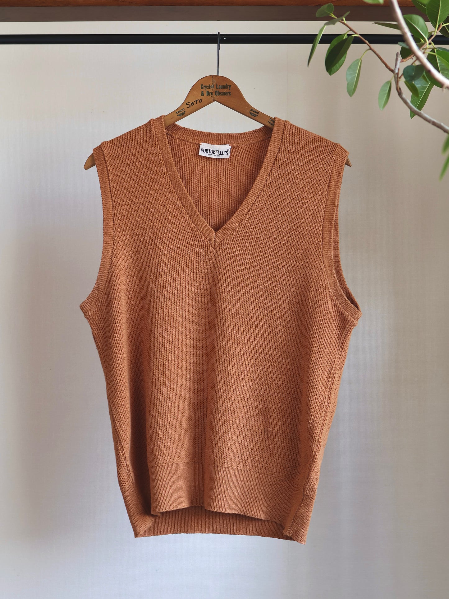 Cotton&Acryl Blend V-neck Vest / Made in Italy