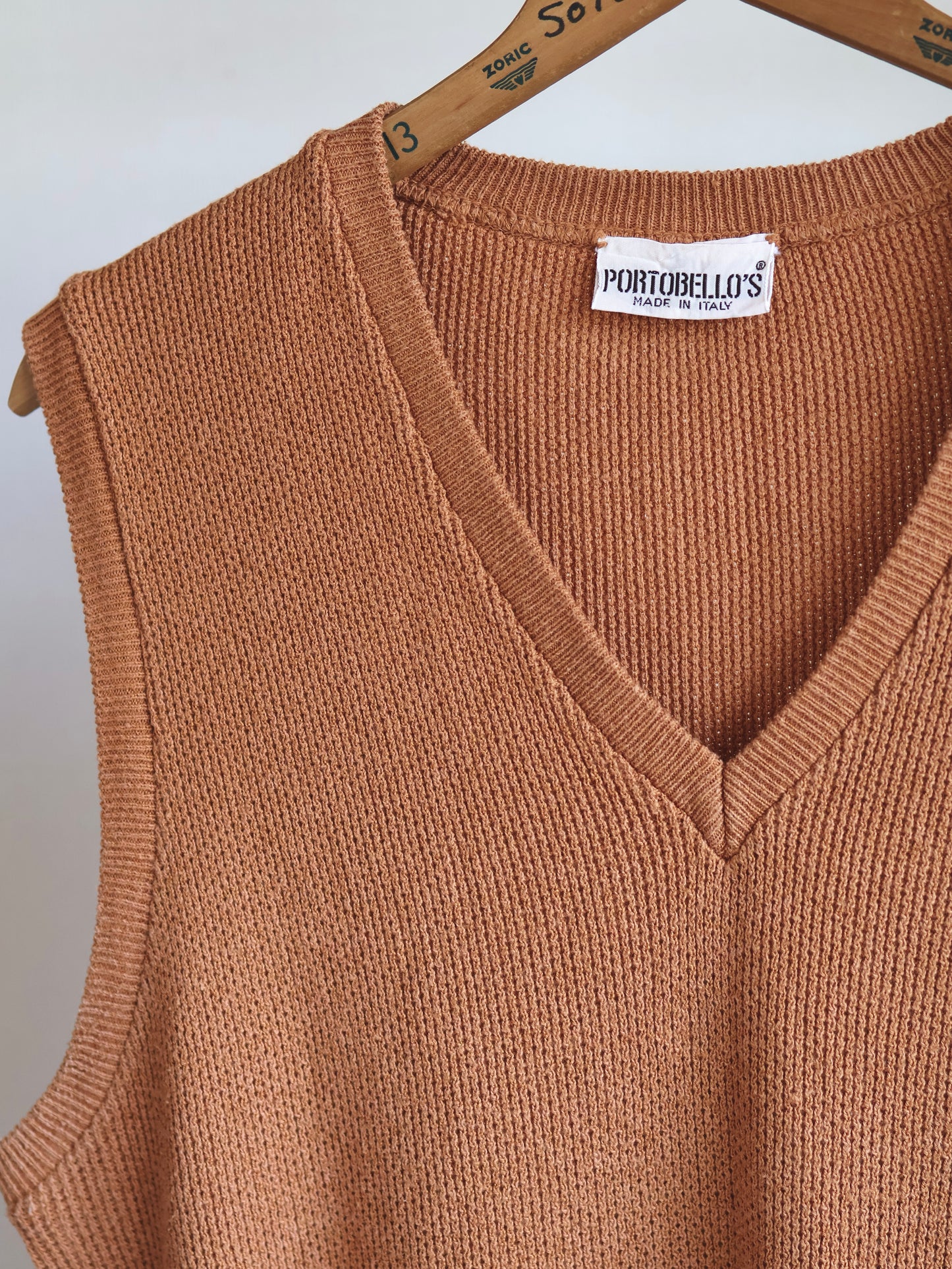 Cotton&Acryl Blend V-neck Vest / Made in Italy