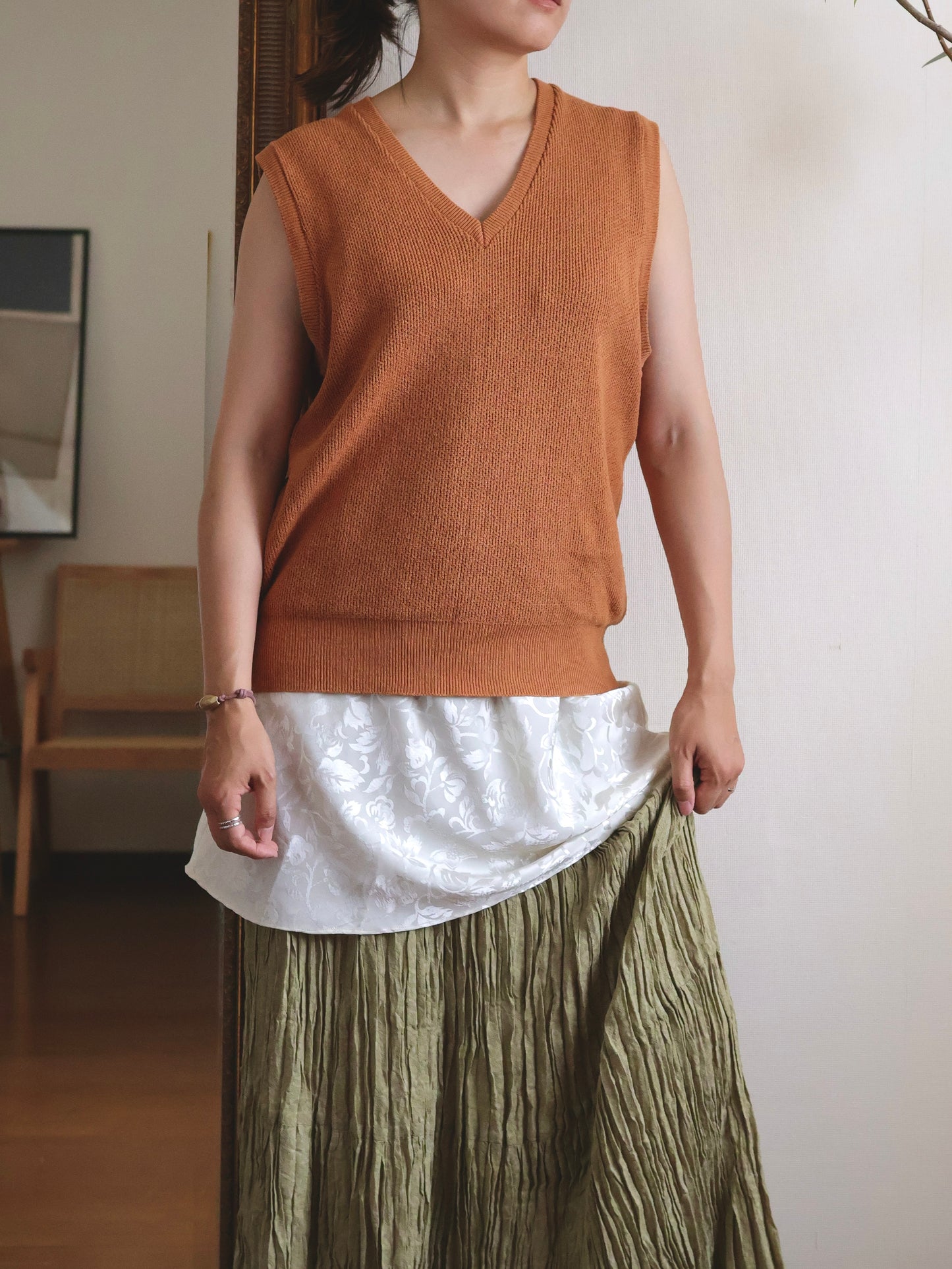 Cotton&Acryl Blend V-neck Vest / Made in Italy