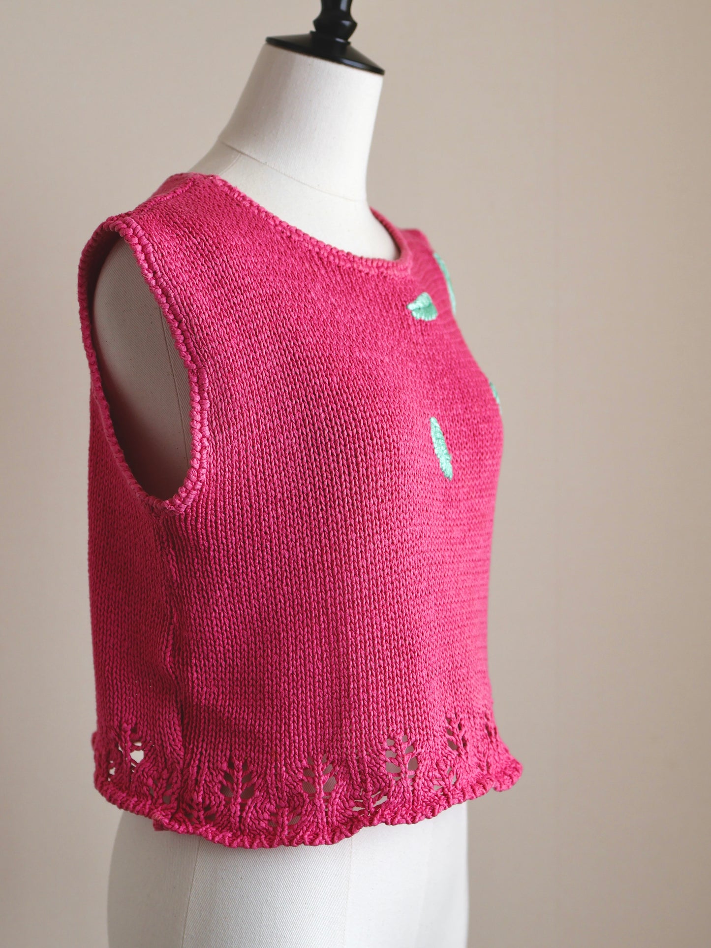 Vintage Leaf Embroidery Summer Knit Vest