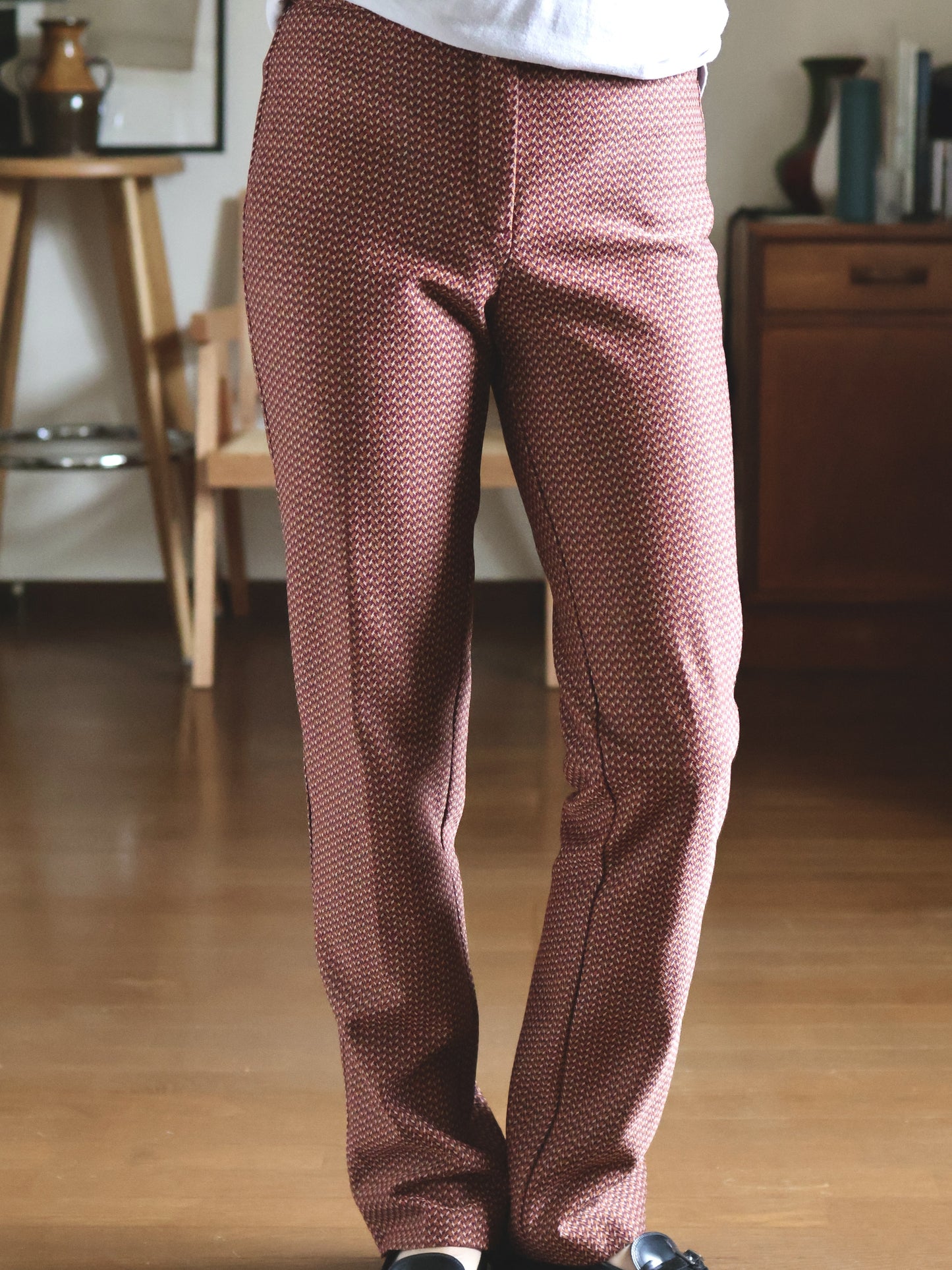 Geometric Pattern Slim Straight Slacks