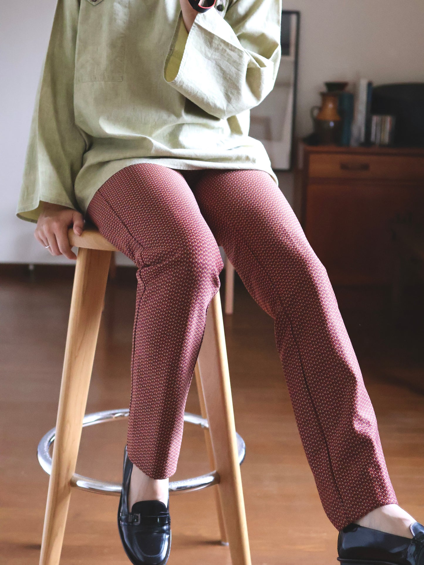Geometric Pattern Slim Straight Slacks