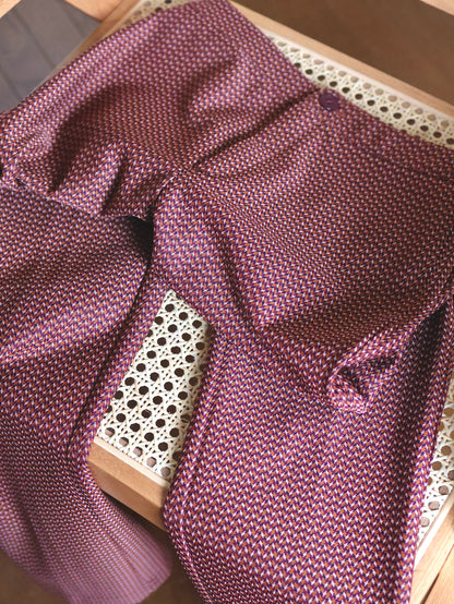 Geometric Pattern Slim Straight Slacks