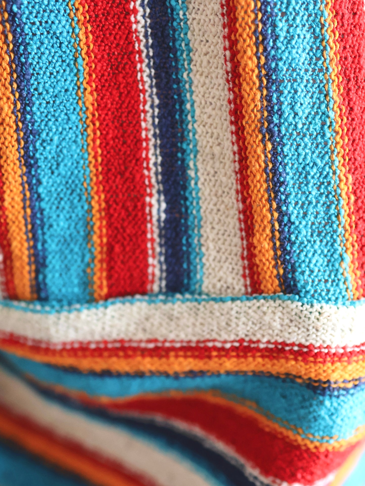 70s-80s Multi-Color Stripe Switching Knit