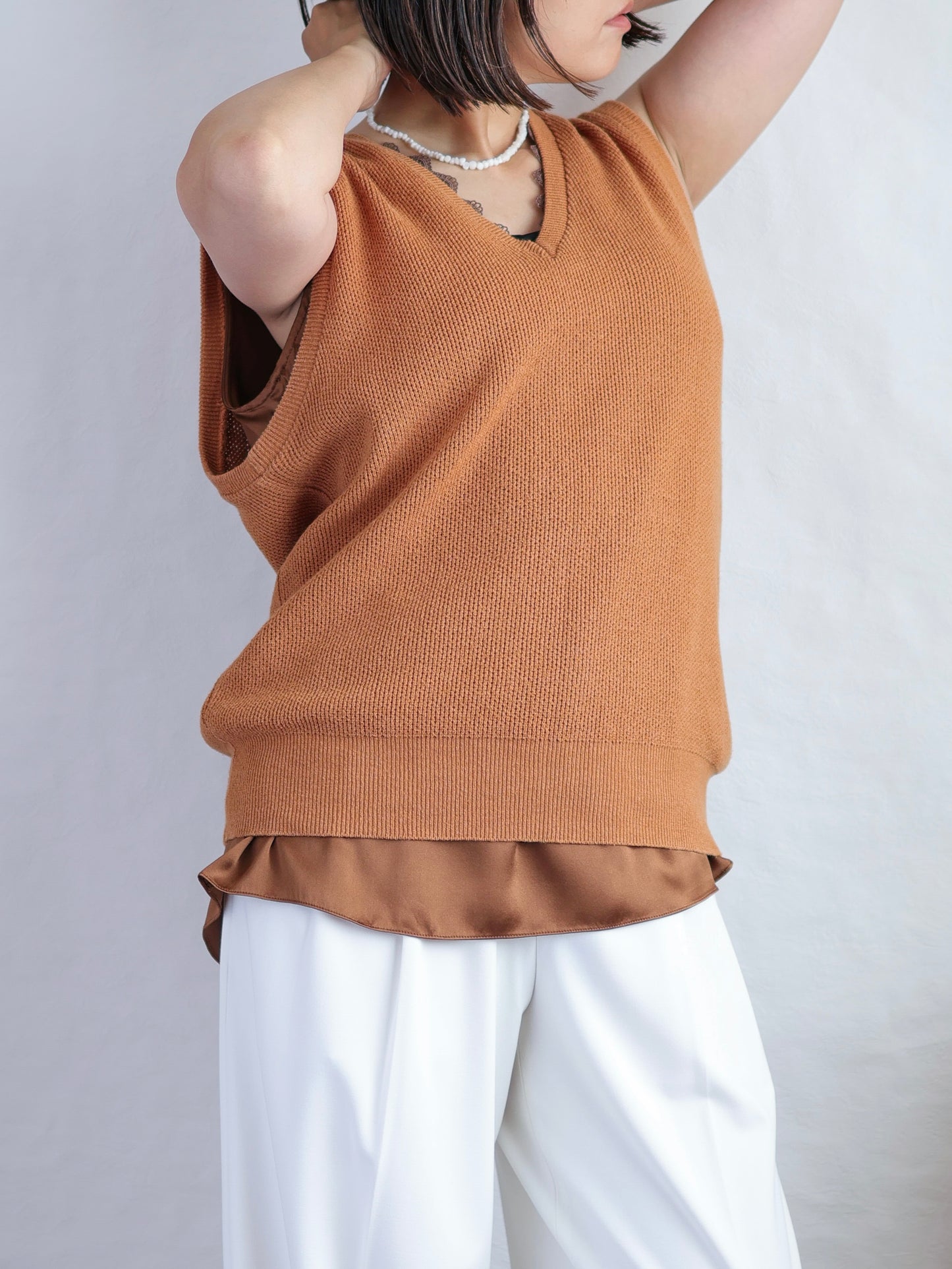 Cotton&Acryl Blend V-neck Vest / Made in Italy