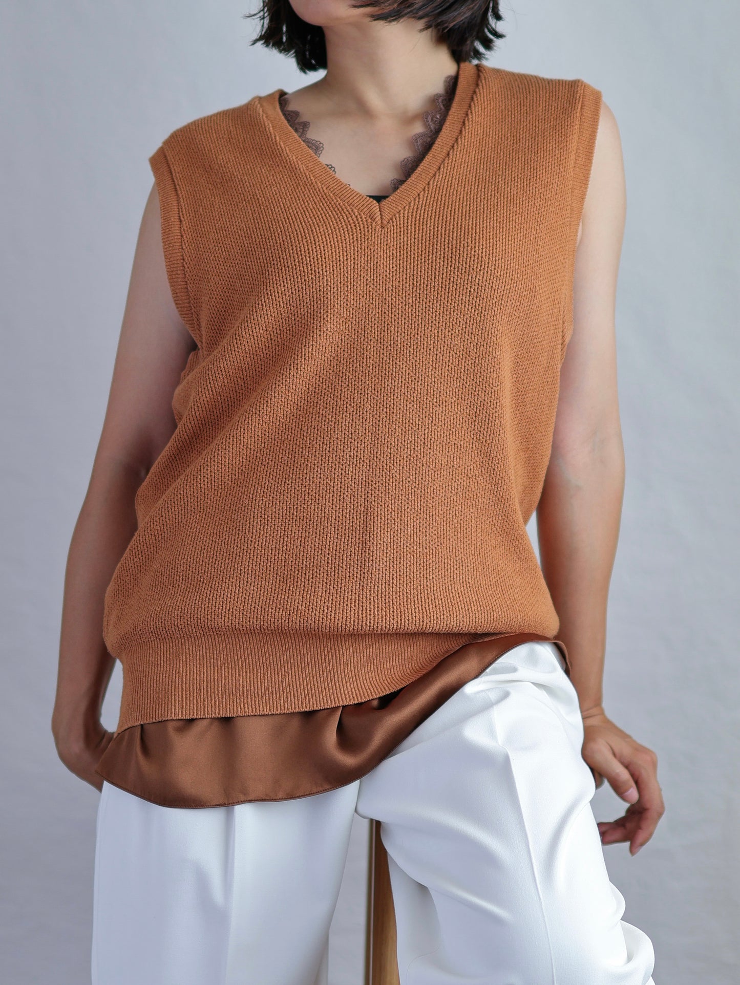 Cotton&Acryl Blend V-neck Vest / Made in Italy