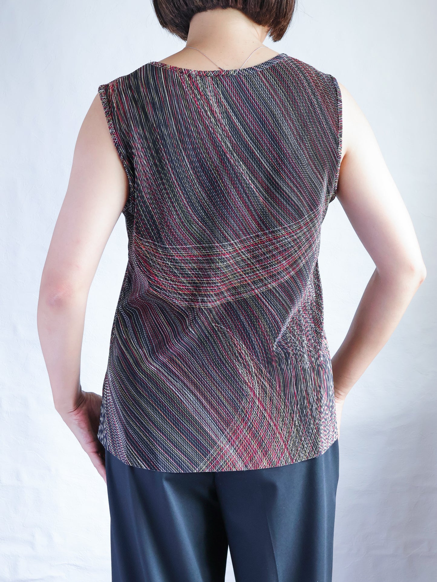 Multi Color Pleated Sleeveless Top