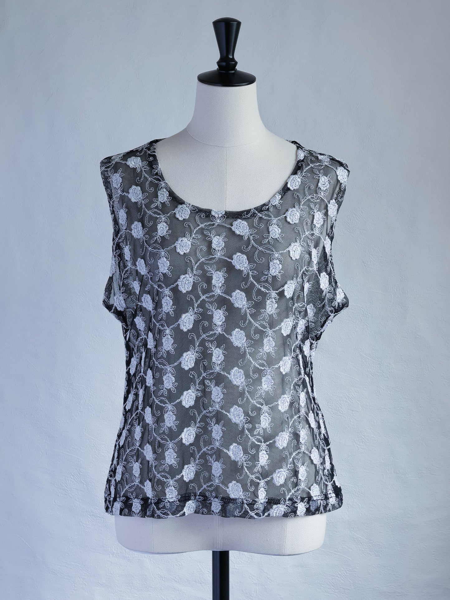 Floral Embroidery Mesh Sleeveless Top