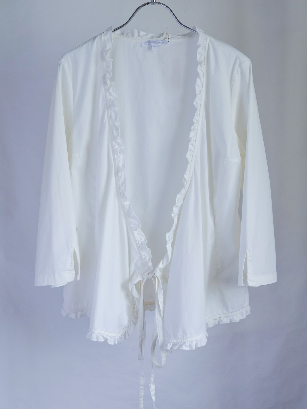 【sizeM】2000’s Ruffle Trim Cachecoeur Blouse