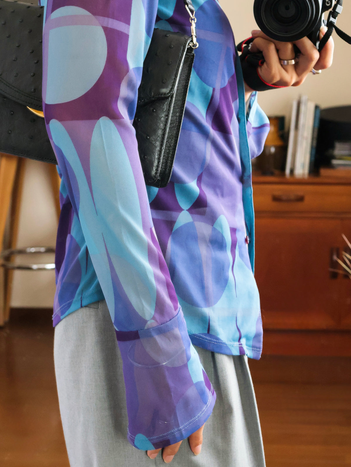 【sizeS-M】1990’s Art Printed Mesh Shirt