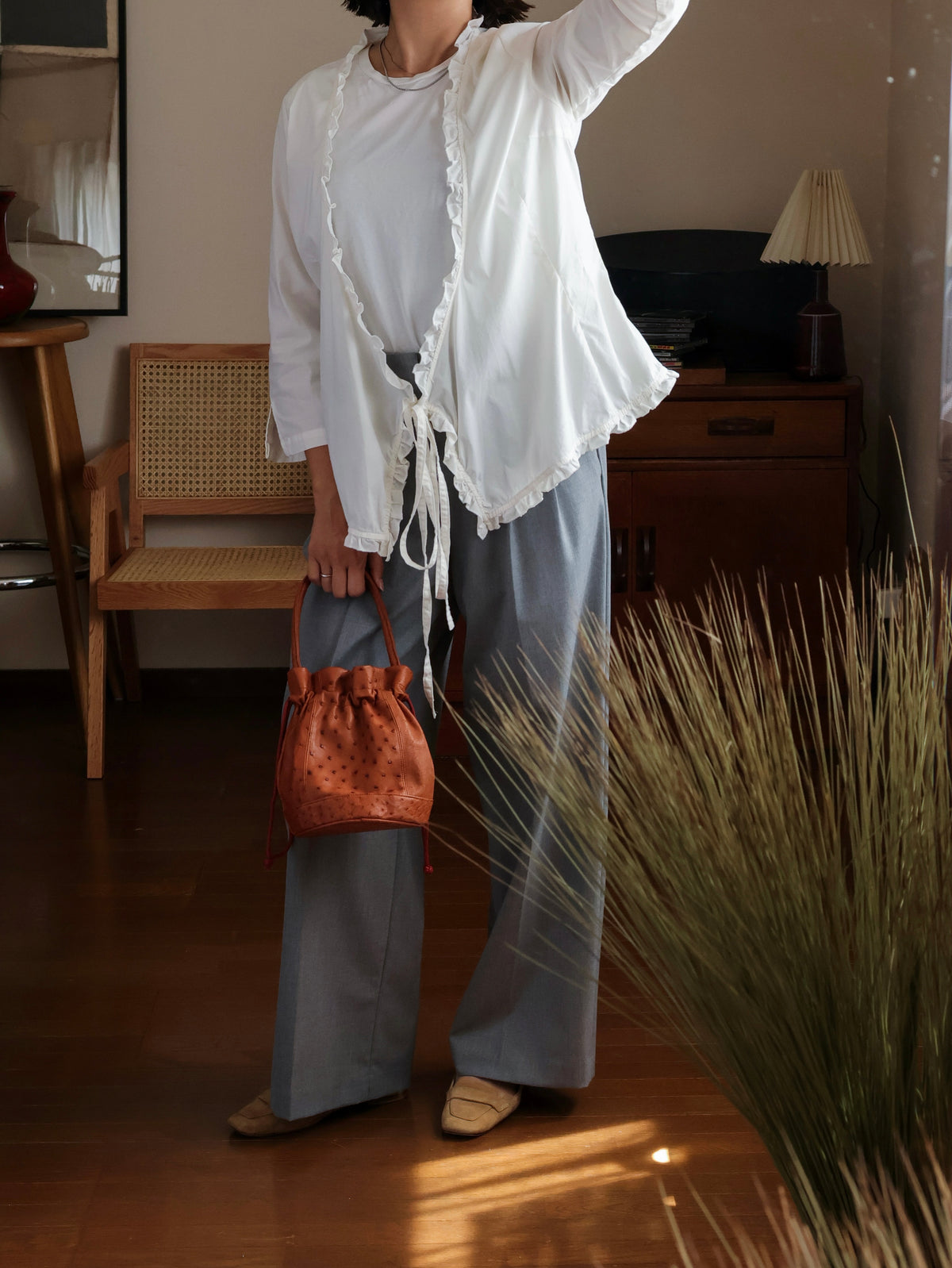 【sizeM】2000’s Ruffle Trim Cachecoeur Blouse
