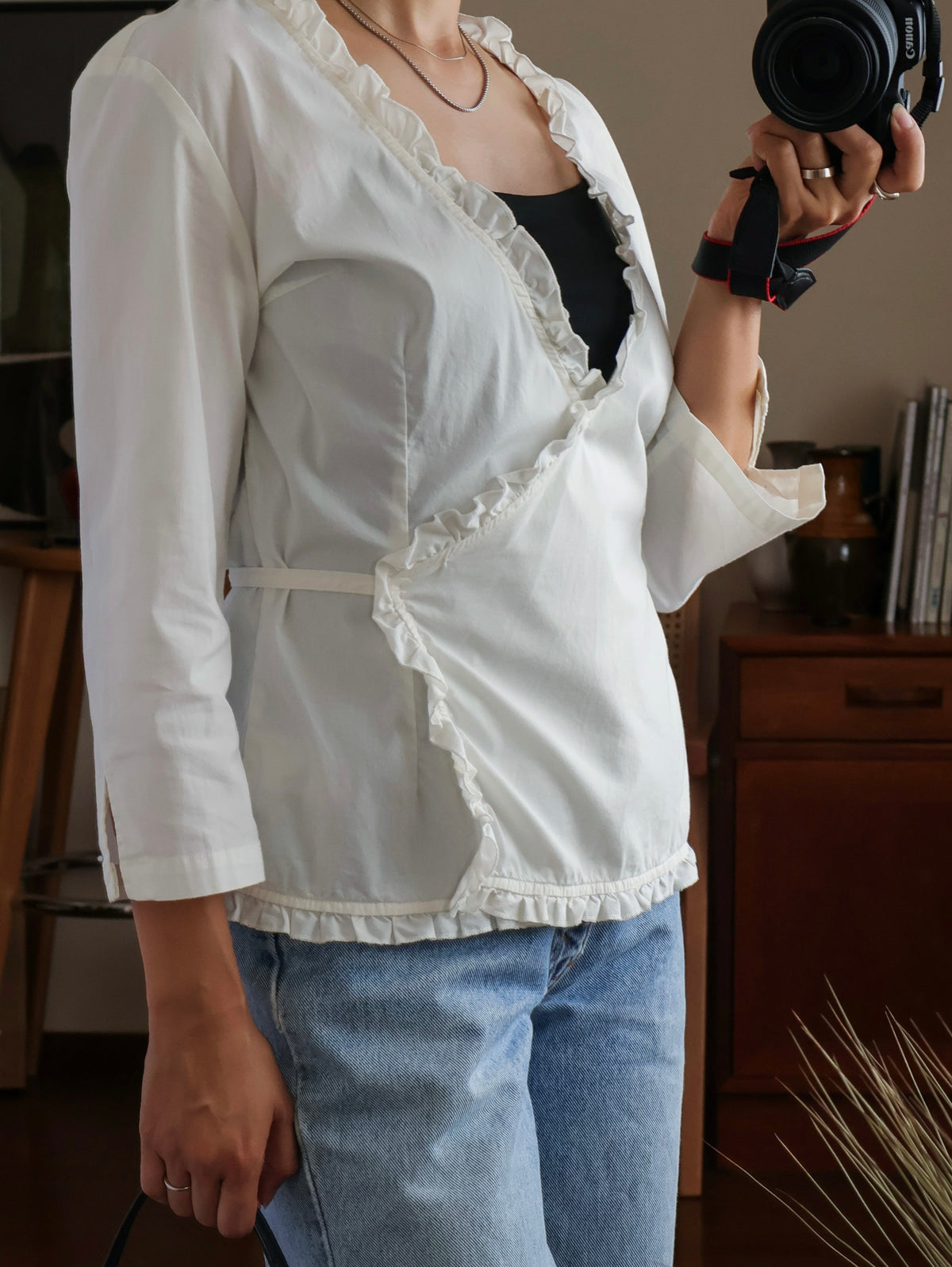 【sizeM】2000’s Ruffle Trim Cachecoeur Blouse