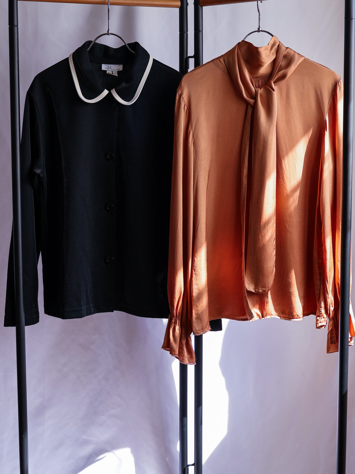 【sizeM】1990’s Viscose Bow Tie Blouse（Made In Italy）