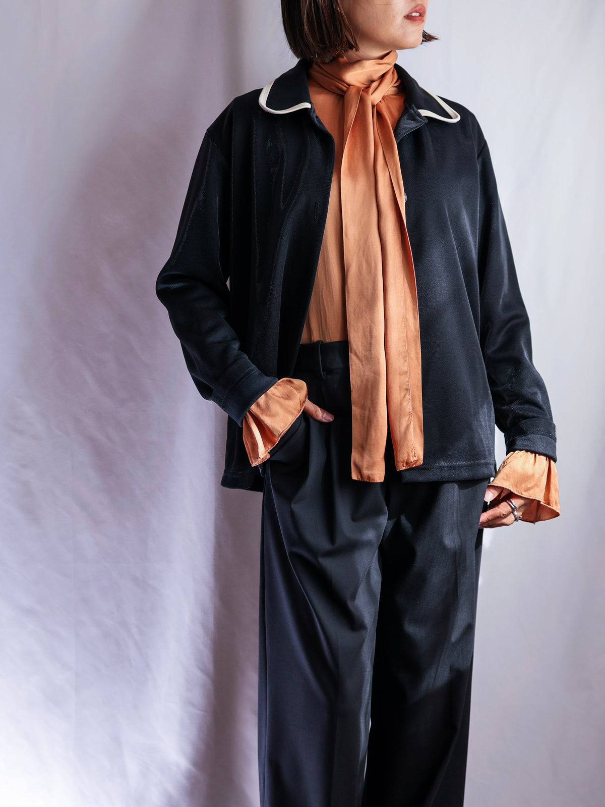 【sizeM】1990’s Viscose Bow Tie Blouse（Made In Italy）