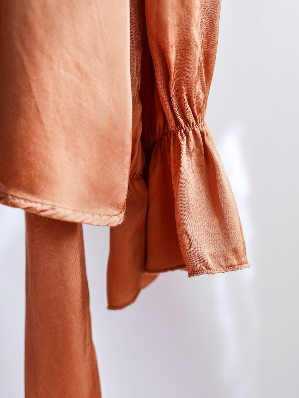 【sizeM】1990’s Viscose Bow Tie Blouse（Made In Italy）