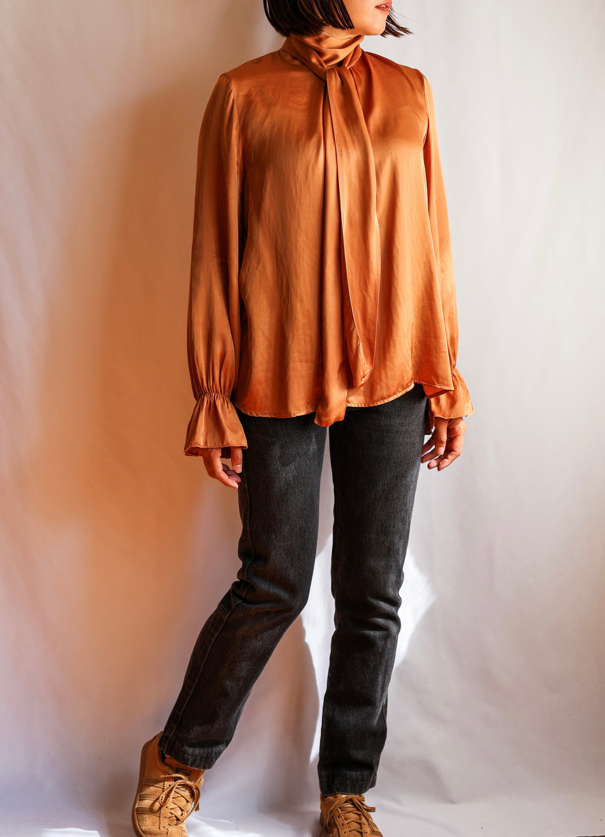 【sizeM】1990’s Viscose Bow Tie Blouse（Made In Italy）